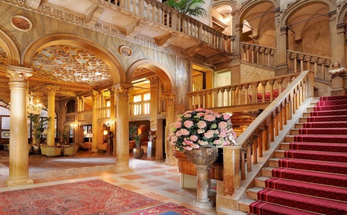 Mid - Range Hotels in Venice Mid - Range Hotels in Venice