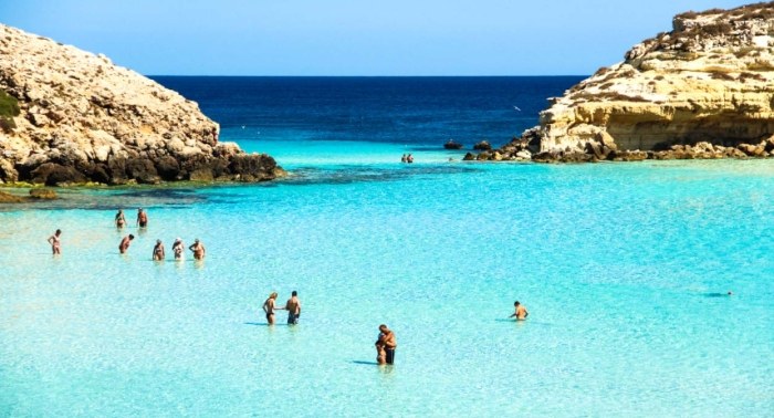 Top 10 beaches in Italy Top 10 beaches in Italy