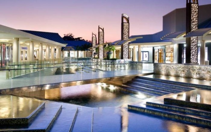 best mall in naples best mall in naples